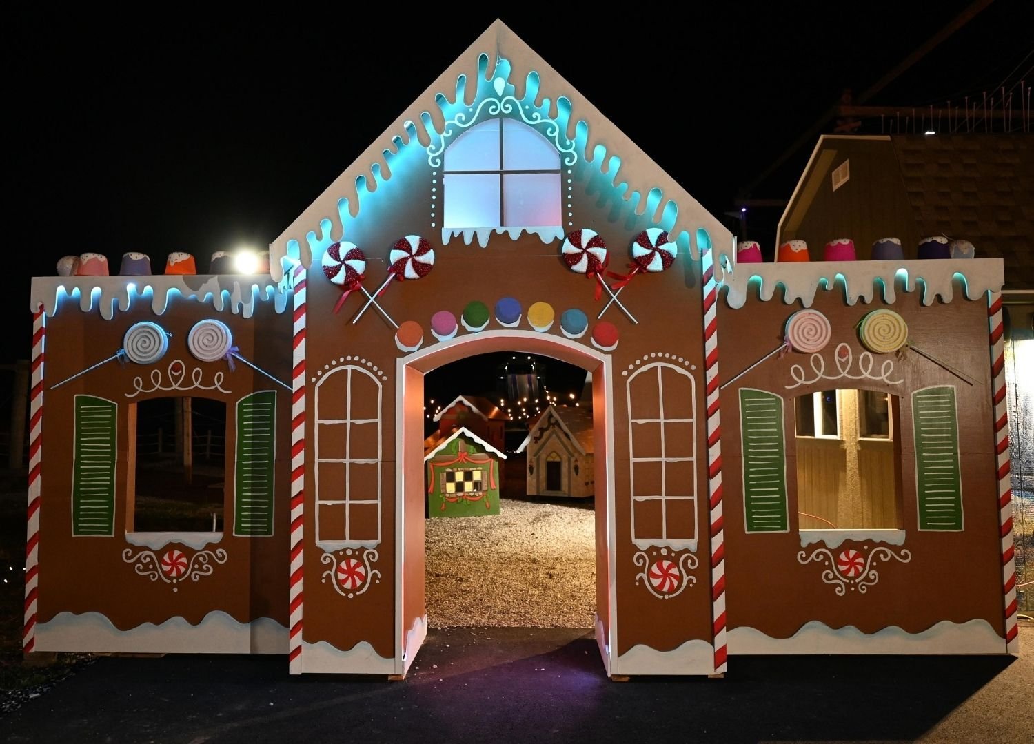 Holiday photo ops in Candy Village Holiday photo ops in Candy Village